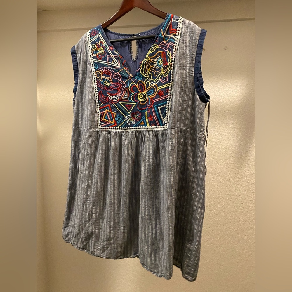 Embroidered mini dress